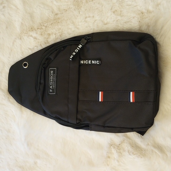 Fashion Instincts black canvas crossbody bag - Picture 1 of 5